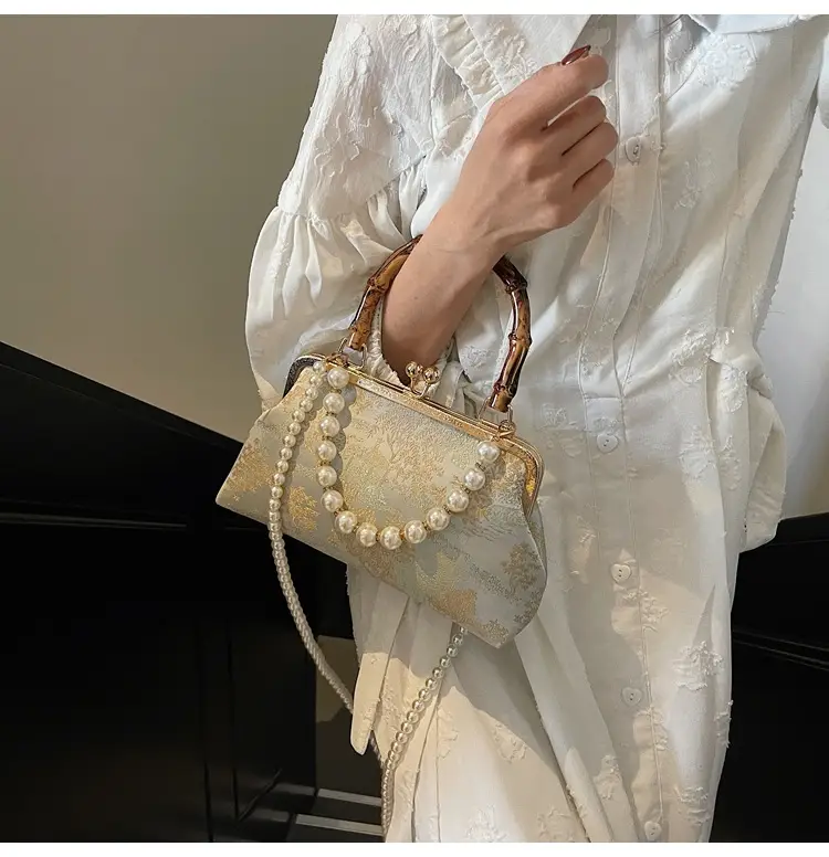 Women's Embroidered Pearl Handbag Antique Style — feature 16