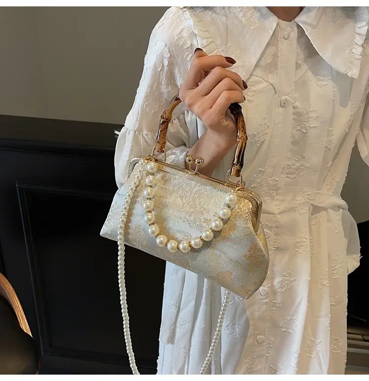 Women's Embroidered Pearl Handbag Antique Style — feature 18