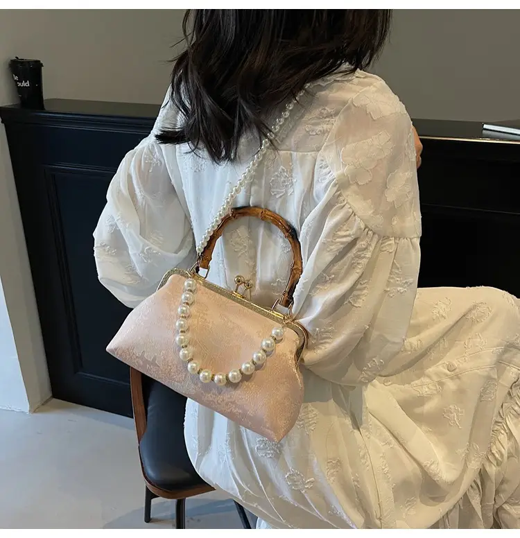 Women's Embroidered Pearl Handbag Antique Style — feature 19