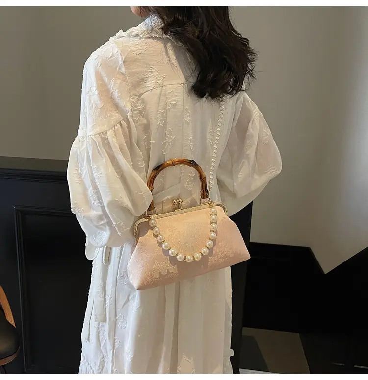 Women's Embroidered Pearl Handbag Antique Style — feature 20