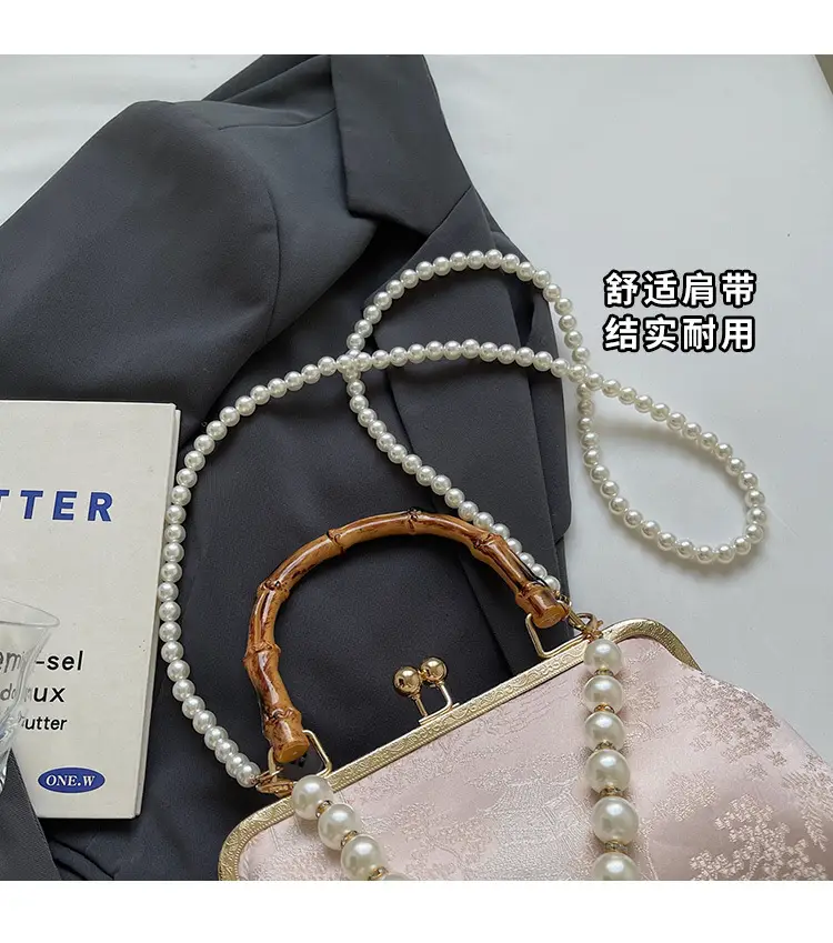 Women's Embroidered Pearl Handbag Antique Style — feature 4