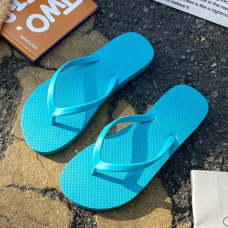 2025 Women's White Silicone Flip Flops Summer Beach Wear