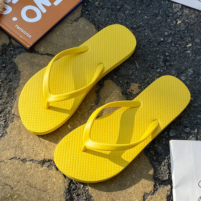 2025 Women's White Silicone Flip Flops Summer Beach Wear