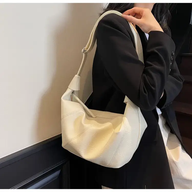 Silver Women's Shoulder Crossbody Bag Large Capacity 2025 — feature 30