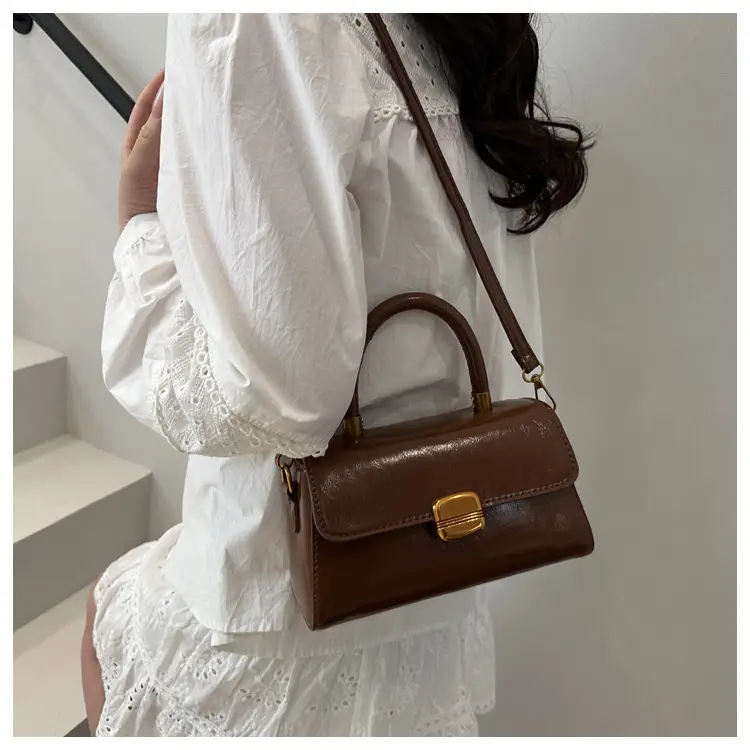 White Retro Square Handbag Women 2025 — feature 11