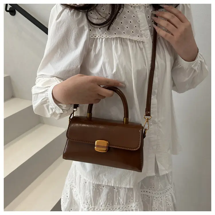 White Retro Square Handbag Women 2025 — feature 12
