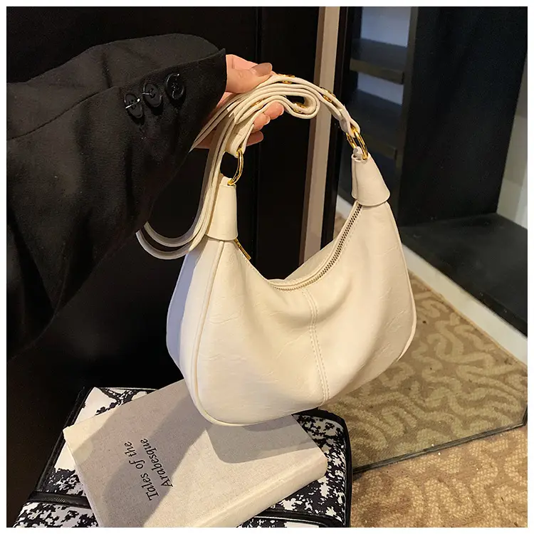 Black Glossy Crossbody Bag for Women 2025 — feature 31