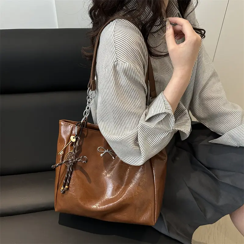 Silver Women's Large Capacity Tote Bag Spring Summer Casual - Image 7