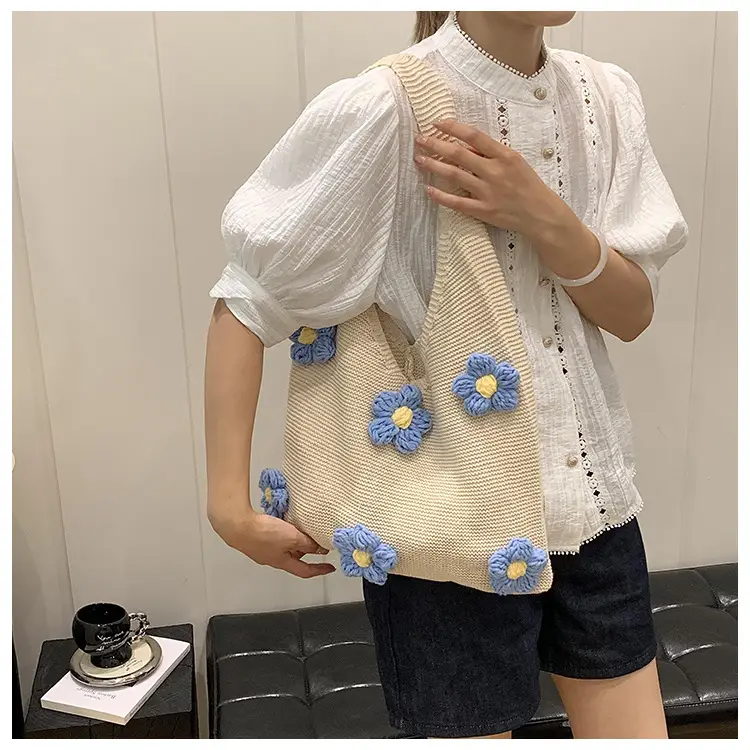 Women Knitted Shoulder Bag Pink Floral Spring Summer 2025 — feature 10