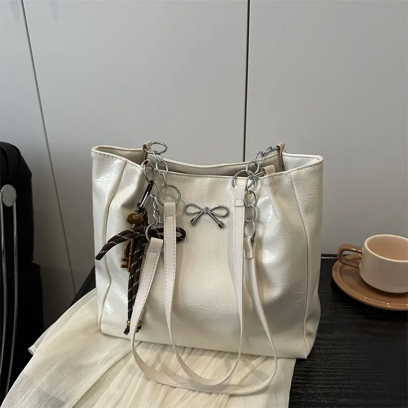 2025 Silver French Niche Shoulder Bag for Women - Image 10