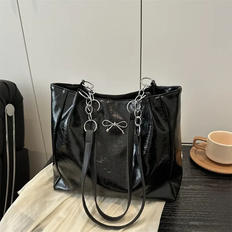 2025 Silver French Niche Shoulder Bag for Women - Image 2