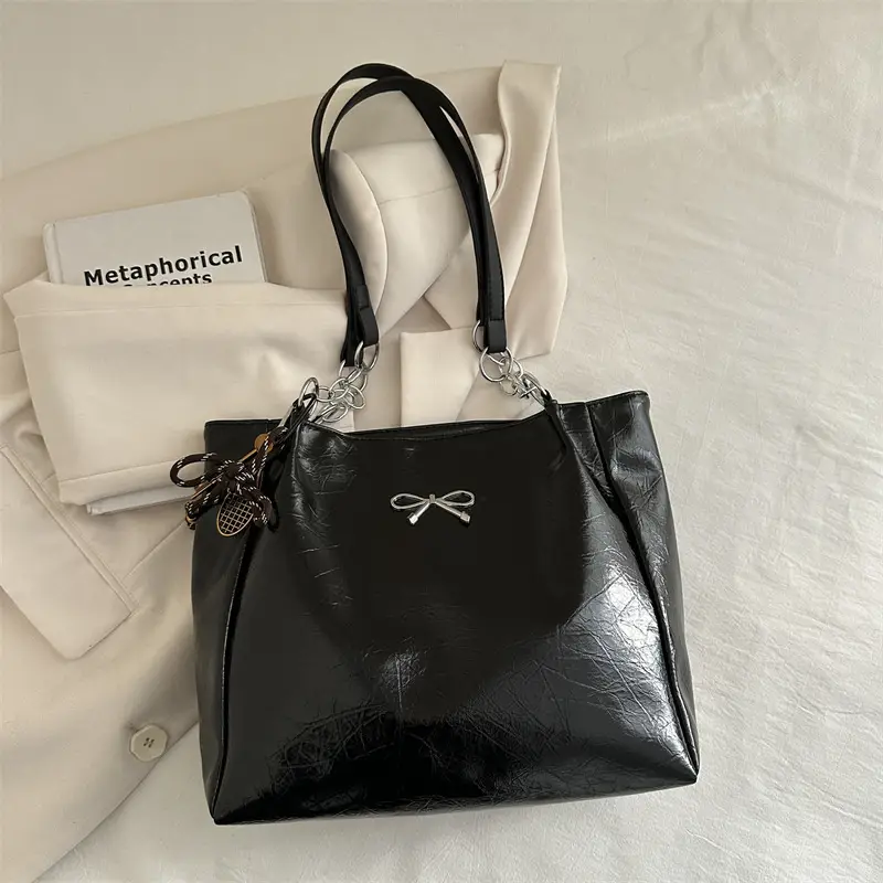 2025 Silver French Niche Shoulder Bag for Women - Image 6