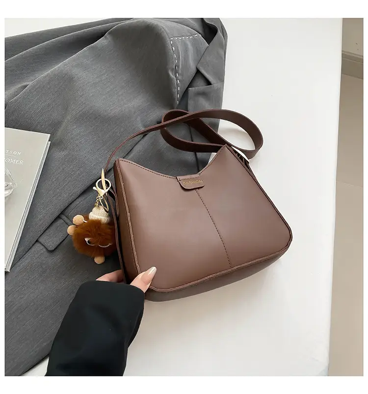 Trendy Beige Crossbody Bag with Pearl Drop - Image 3