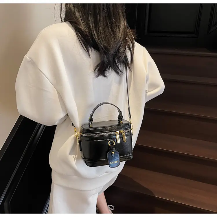 Silver Crossbody Bag for Women 2026 New Arrival — feature 10