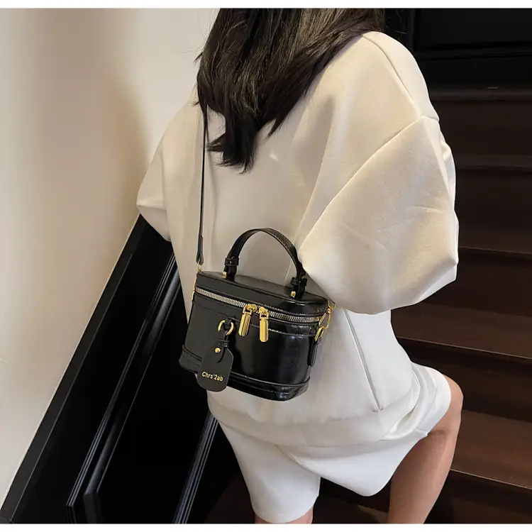 Silver Crossbody Bag for Women 2026 New Arrival — feature 11