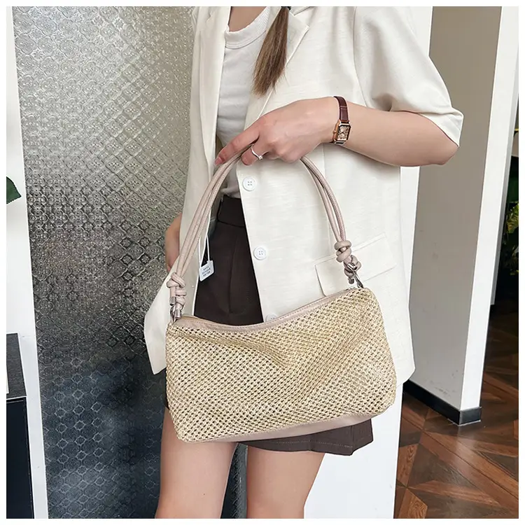 Retro Straw Tote Bag with Black Leather Strap — feature 18