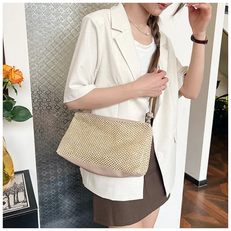 Retro Straw Tote Bag with Black Leather Strap — feature 22