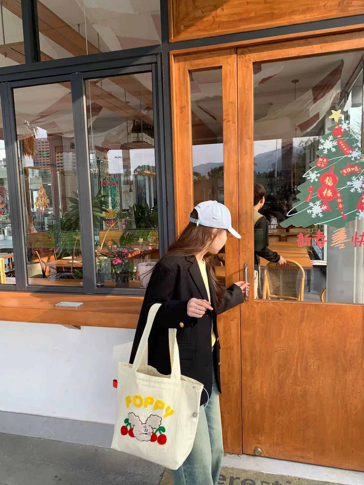 Spring New Fashion Towel Embroidered Portable Tote Large Capacity Fashionable All-match Bag Drawstring Strap Shoulder Bag luggage and leather goods — feature 18