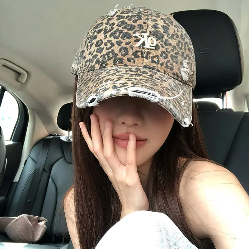 Retro Leopard Print Baseball Cap for Women - Image 4