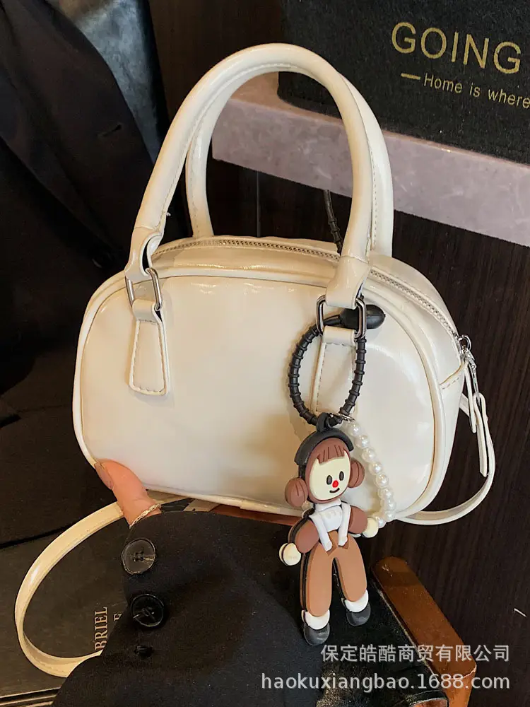 Silver High-End Satchel Bag for Women - Image 10