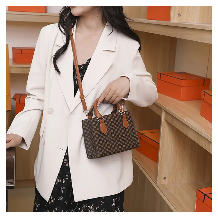 Vintage Checkered Handbag for Women with Leather Handles — feature 16