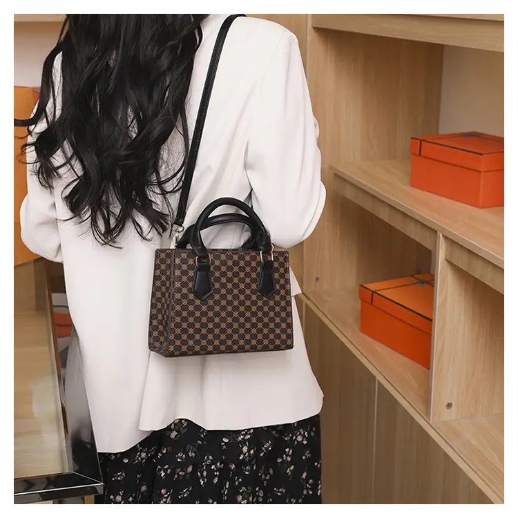 Vintage Checkered Handbag for Women with Leather Handles — feature 22