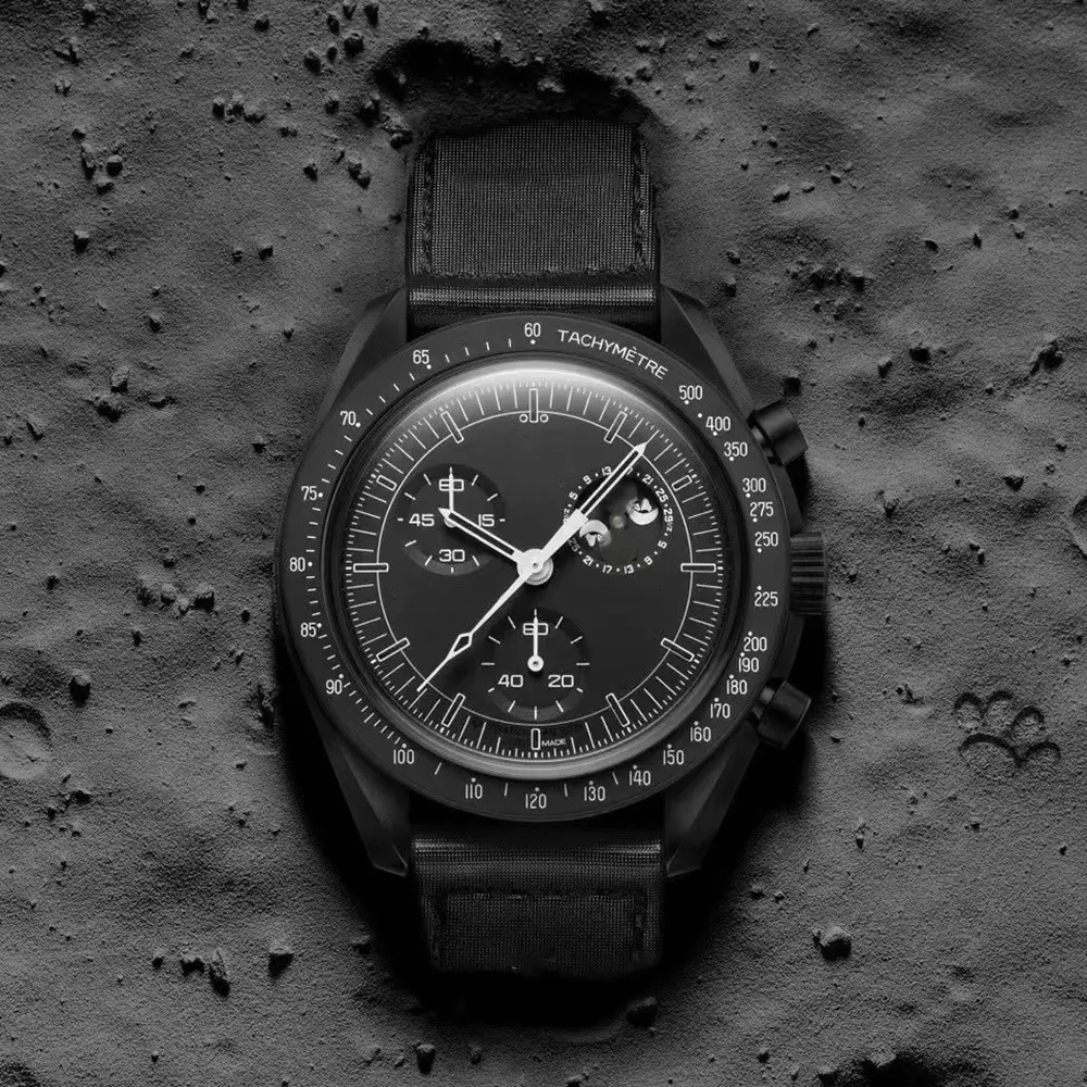 European Quartz Watch with Red Dial and Green Strap - Image 25