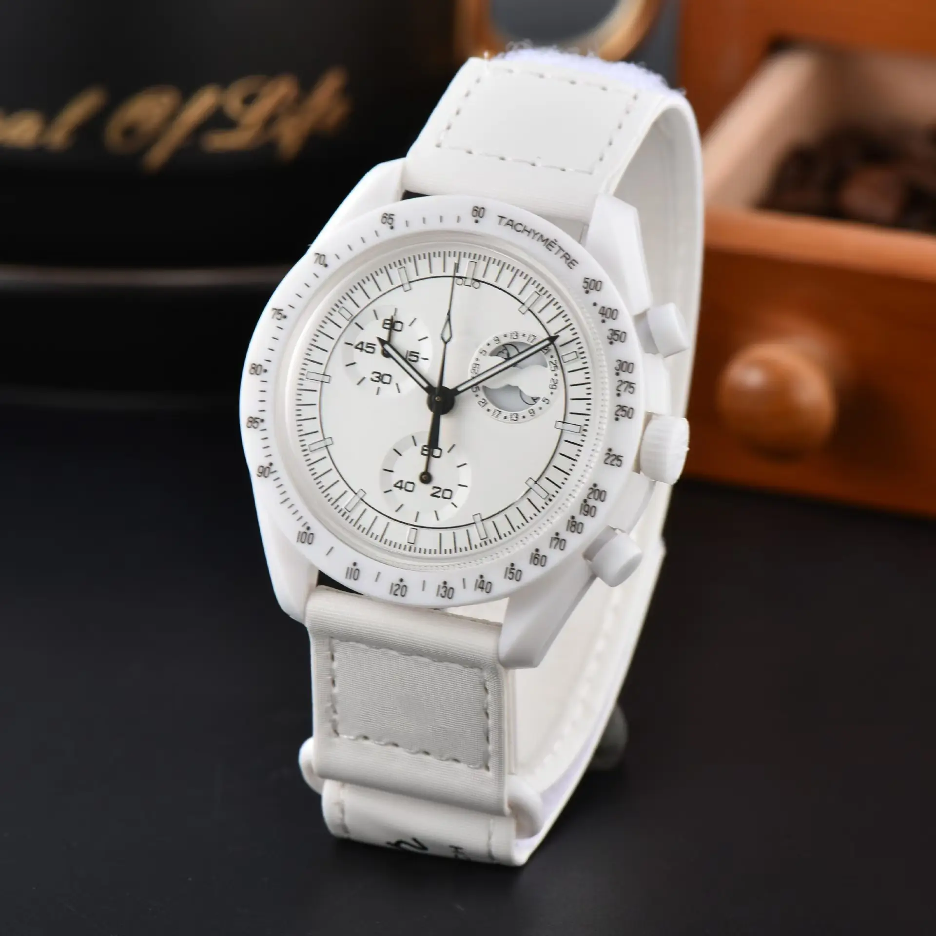 European Quartz Watch with Red Dial and Green Strap - Image 4