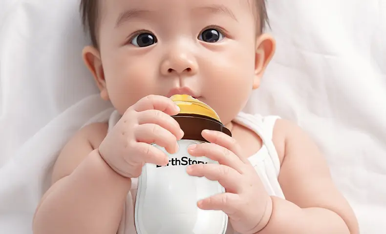 Wide-Diameter Glass Baby Bottle for Infants and Newborns, Anti-Colic, Suitable for Babies from 0 to 36 Months, Prevents Choking and Spitting Up, and Is Resistant to High Temperatures — feature 27