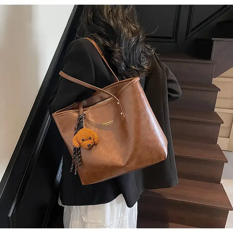 Vintage Brown Leather Tote Bag for Women 2025 — feature 23