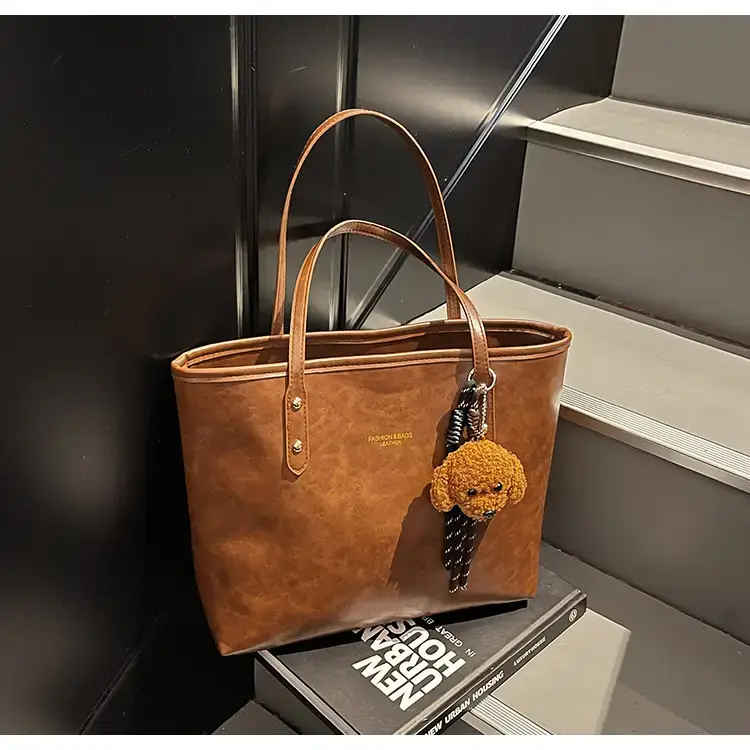 Vintage Brown Leather Tote Bag for Women 2025 — feature 42
