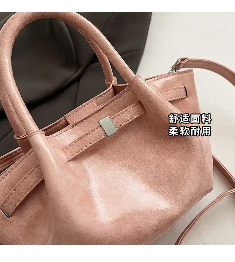 Pink Velvet Shoulder Bag for Women 2025 New Commuter — feature 3