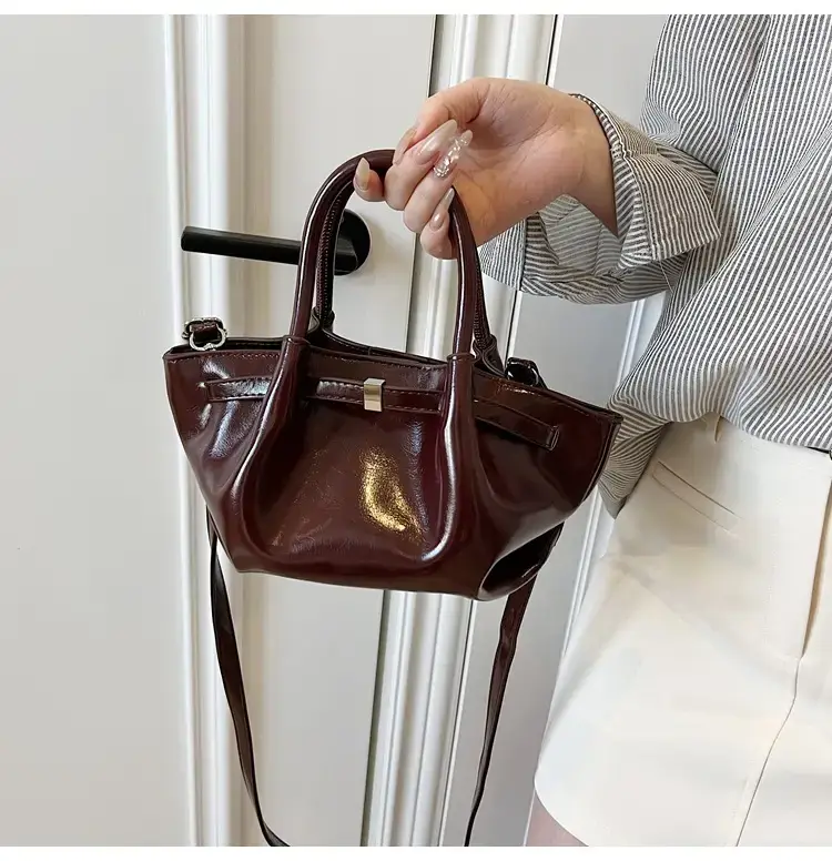 Pink Velvet Shoulder Bag for Women 2025 New Commuter — feature 35