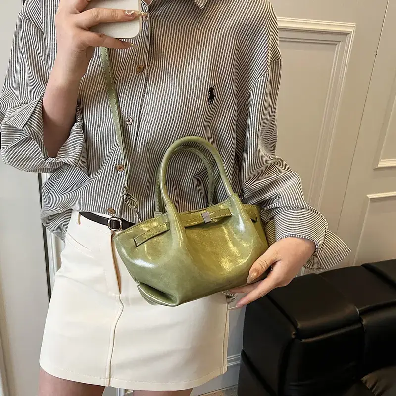 Pink Velvet Shoulder Bag for Women 2025 New Commuter