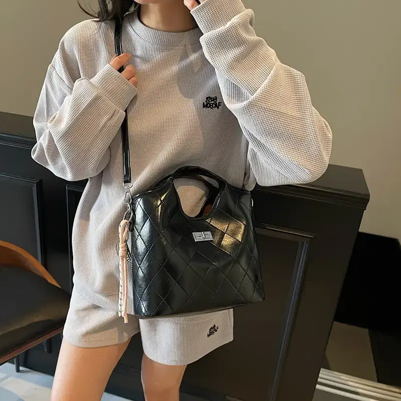 Women's Vintage Diamond Lattice Shoulder Bag Beige 2025 - Image 8