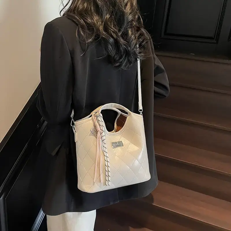 Women's Vintage Diamond Lattice Shoulder Bag Beige 2025 - Image 4