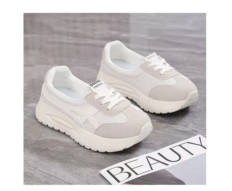 Korean-Style Shallow Mouth Sneakers for Women, Trendy New Spring Sports Running Casual Thick-Soled Dad Shoes for Middle-Aged Moms — feature 40
