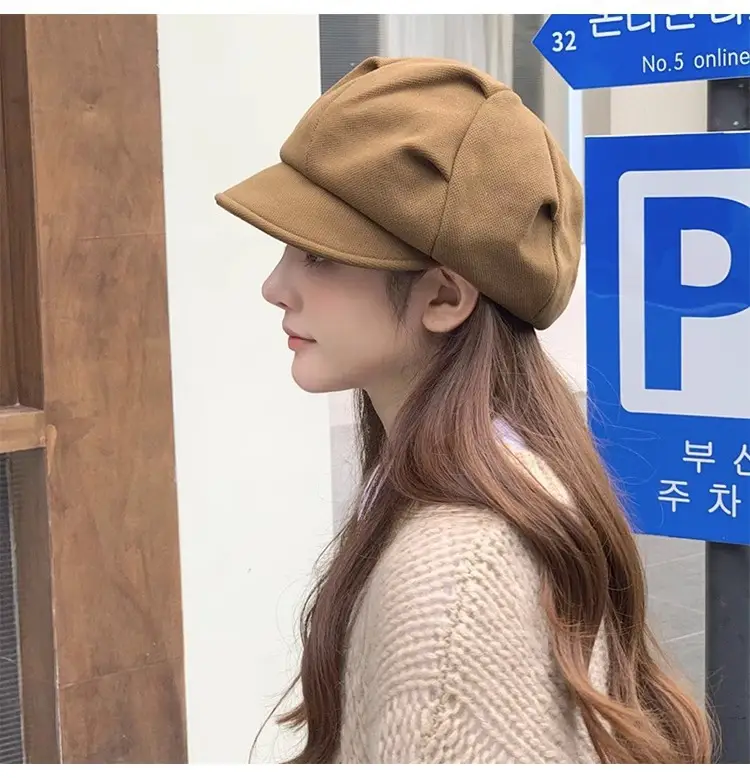 Women Retro Tan Cap Bailey Print — feature 9