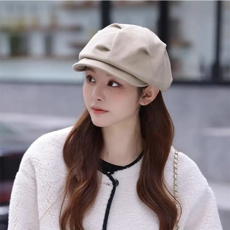 Women Retro Tan Cap Bailey Print - Image 4