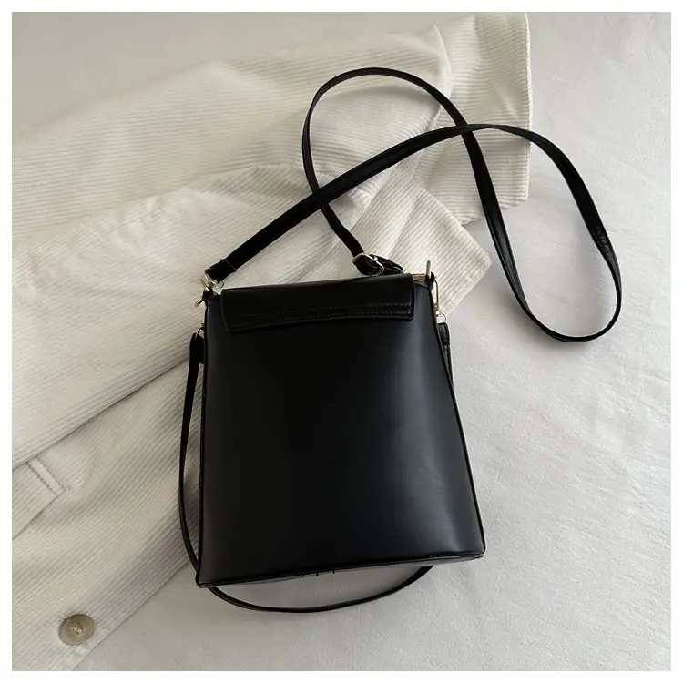 Pink Vintage Crossbody Bag for Women 2026 — feature 19