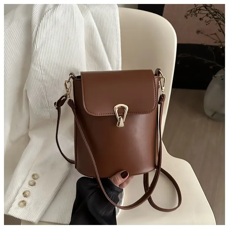 Pink Vintage Crossbody Bag for Women 2026 — feature 20