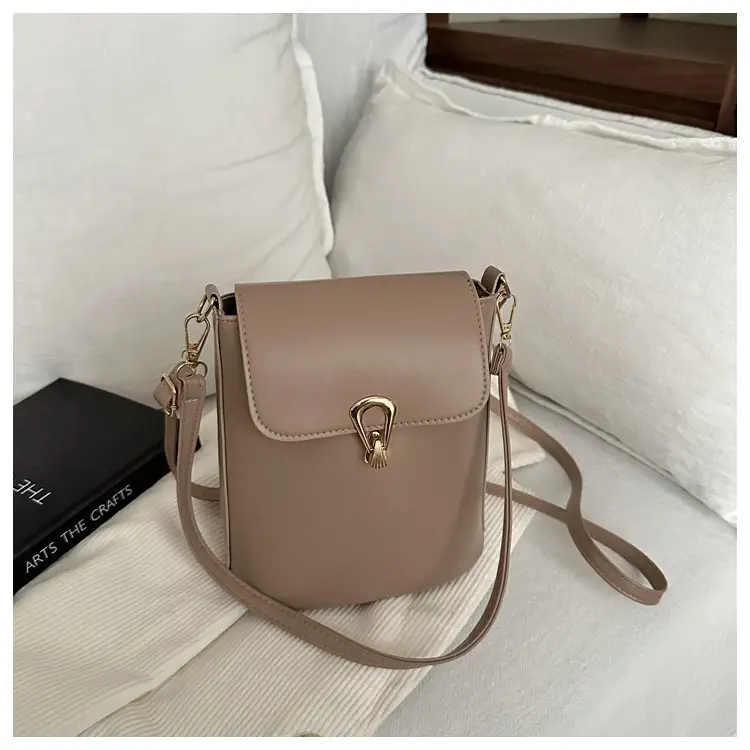 Pink Vintage Crossbody Bag for Women 2026 — feature 23