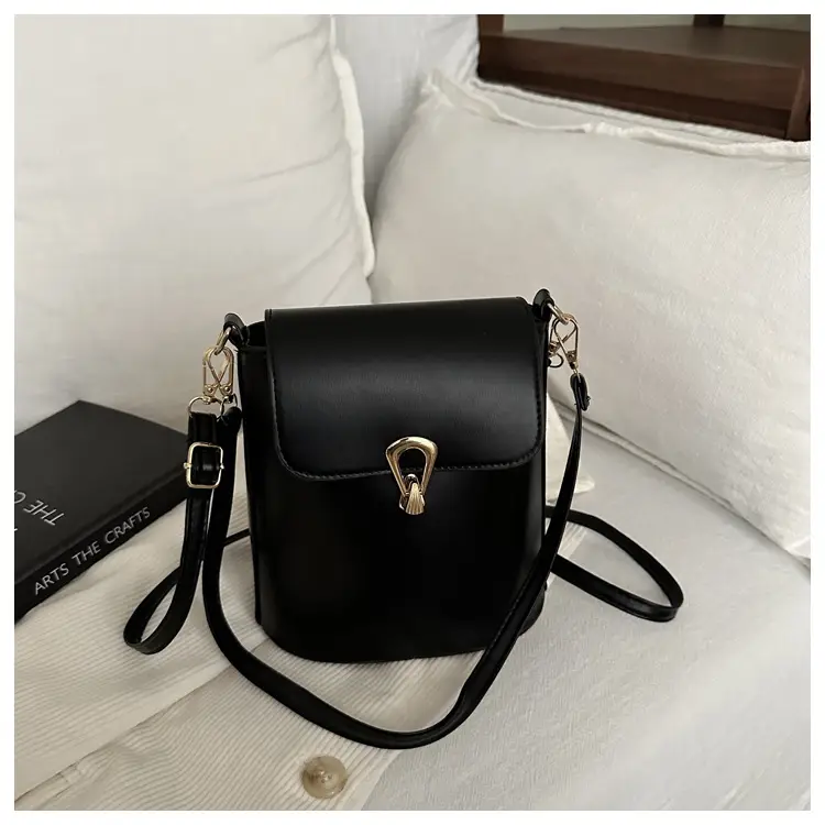 Pink Vintage Crossbody Bag for Women 2026 — feature 24