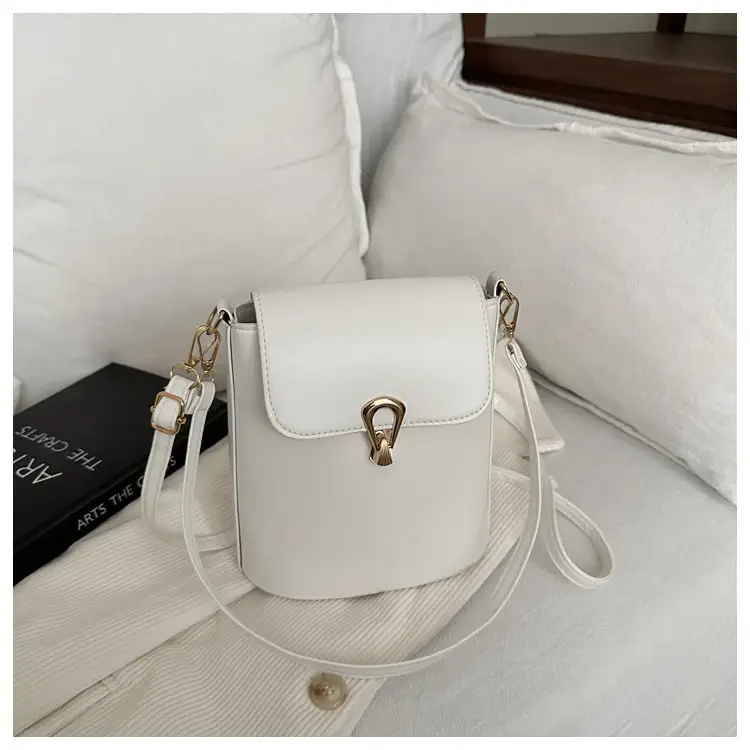 Pink Vintage Crossbody Bag for Women 2026 — feature 27