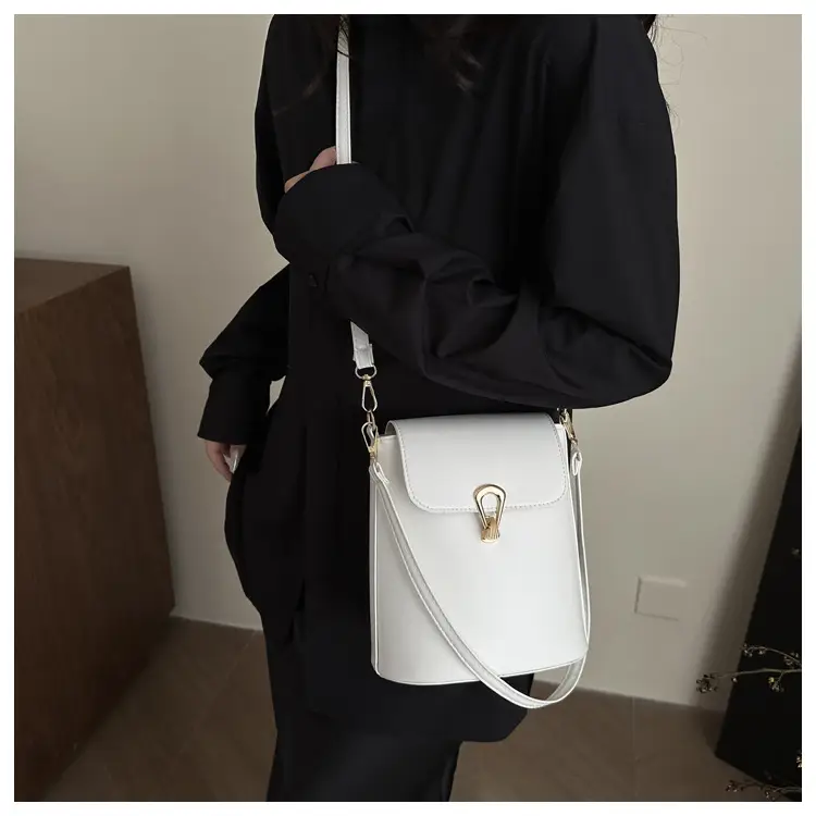 Pink Vintage Crossbody Bag for Women 2026 — feature 40