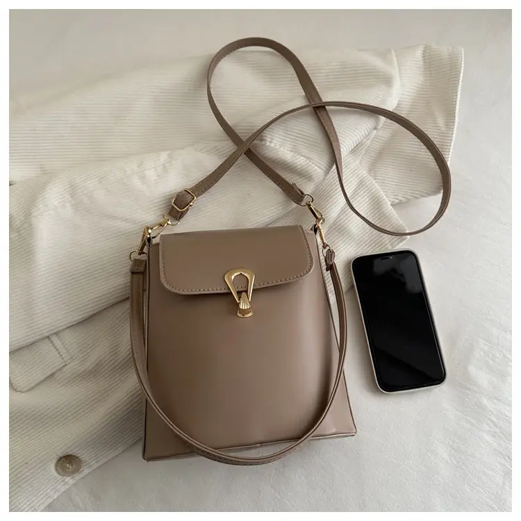 Pink Vintage Crossbody Bag for Women 2026 — feature 9