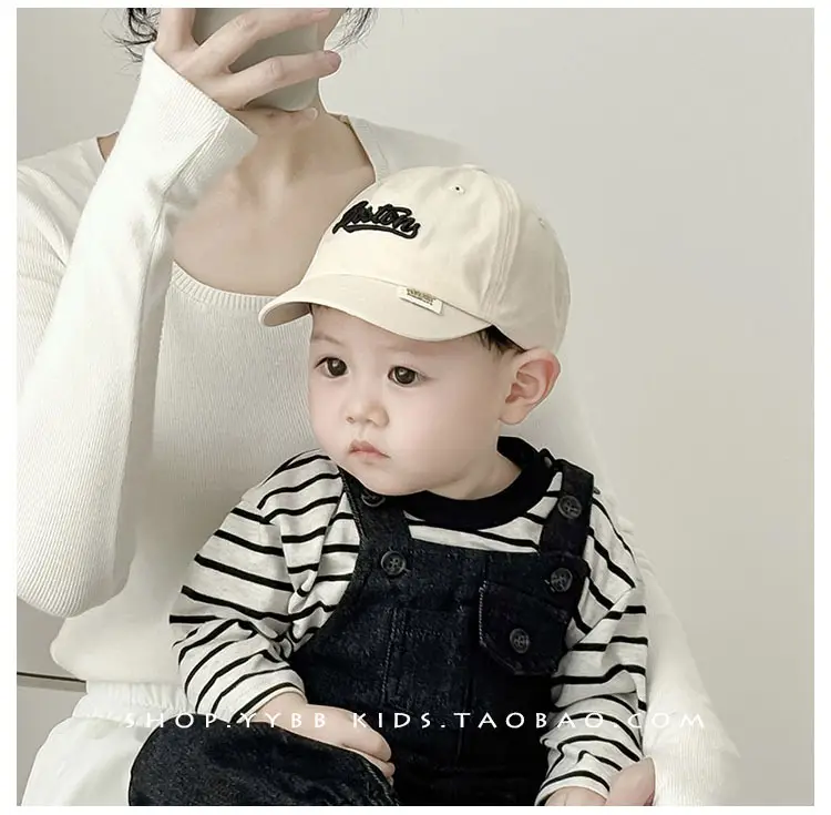 Kids Bamber Brim Cap Black Beige Embroidered "Buster" — feature 3