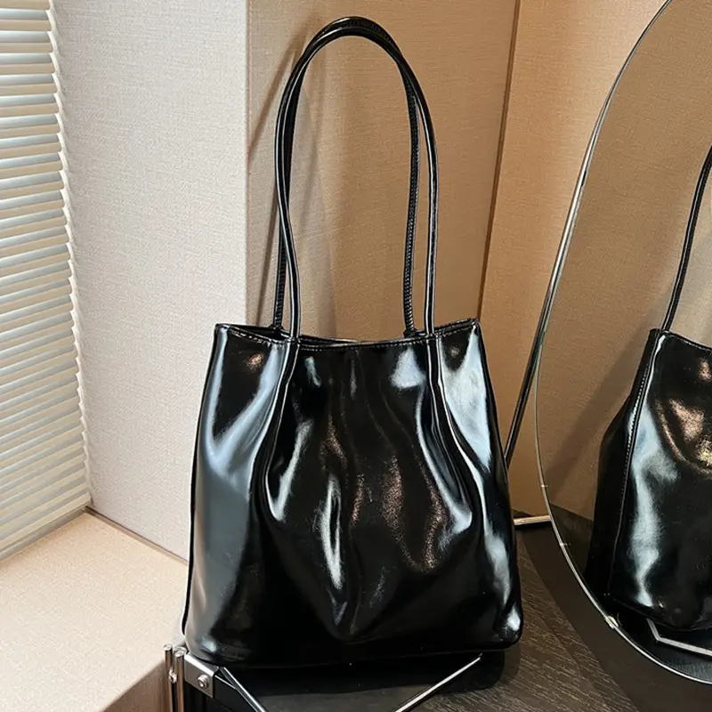 White Leather Shoulder Bag for Women Large Capacity - Image 10