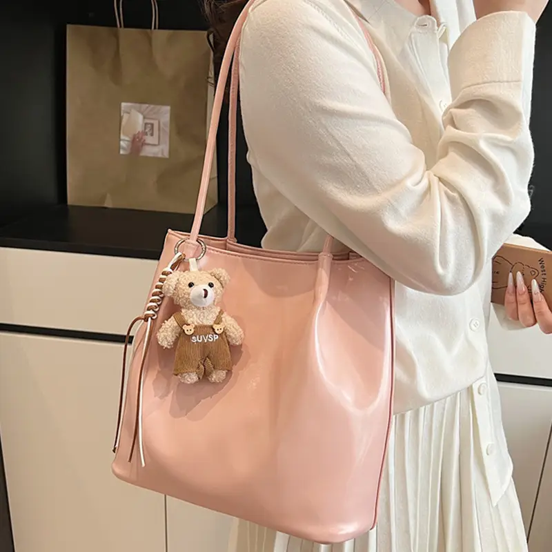 White Leather Shoulder Bag for Women Large Capacity - Image 12
