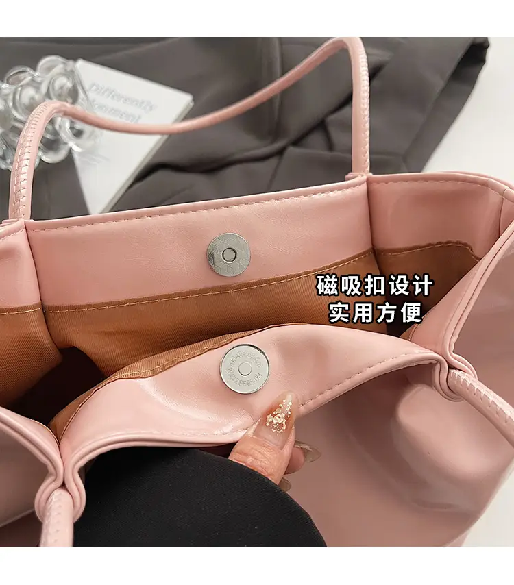 White Leather Shoulder Bag for Women Large Capacity — feature 6
